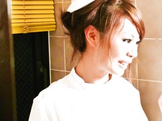 Hot Mio Hiragi pleasures peach at bathroom